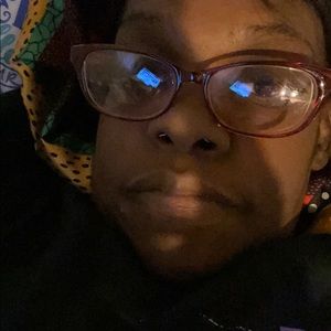 Meet your Posher, Lovetta